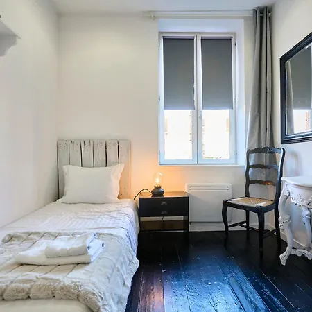La Maison Corneille - Grande Maison 4 Avec Terrasse - Proche Lille - Parking Gratuit - Sejours Familiales Et Professionnels Apartment Croix
