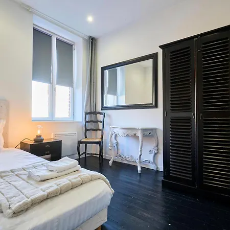 Apartment La Maison Corneille - Grande Maison 4 Avec Terrasse - Proche Lille - Parking Gratuit - Sejours Familiales Et Professionnels Croix
