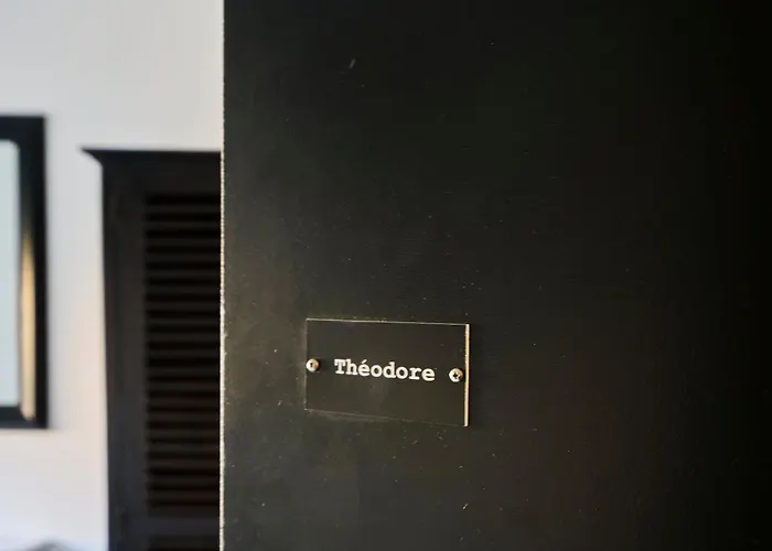 Appartement La Maison Corneille - Grande Maison 4 Avec Terrasse - Proche Lille - Parking Gratuit - Sejours Familiales Et Professionnels Croix