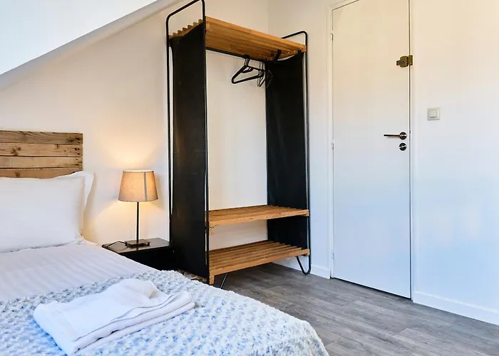 Appartement La Maison Corneille - Grande Maison 4 Avec Terrasse - Proche Lille - Parking Gratuit - Sejours Familiales Et Professionnels *