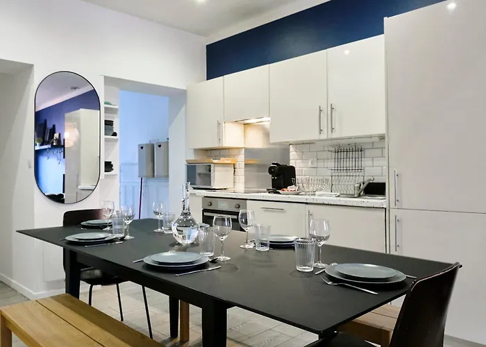 Appartement La Maison Corneille - Grande Maison 4 Avec Terrasse - Proche Lille - Parking Gratuit - Sejours Familiales Et Professionnels